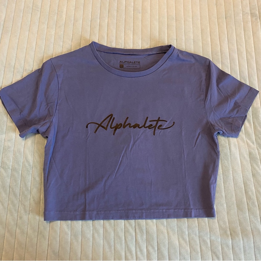 Alphalete Crop Top